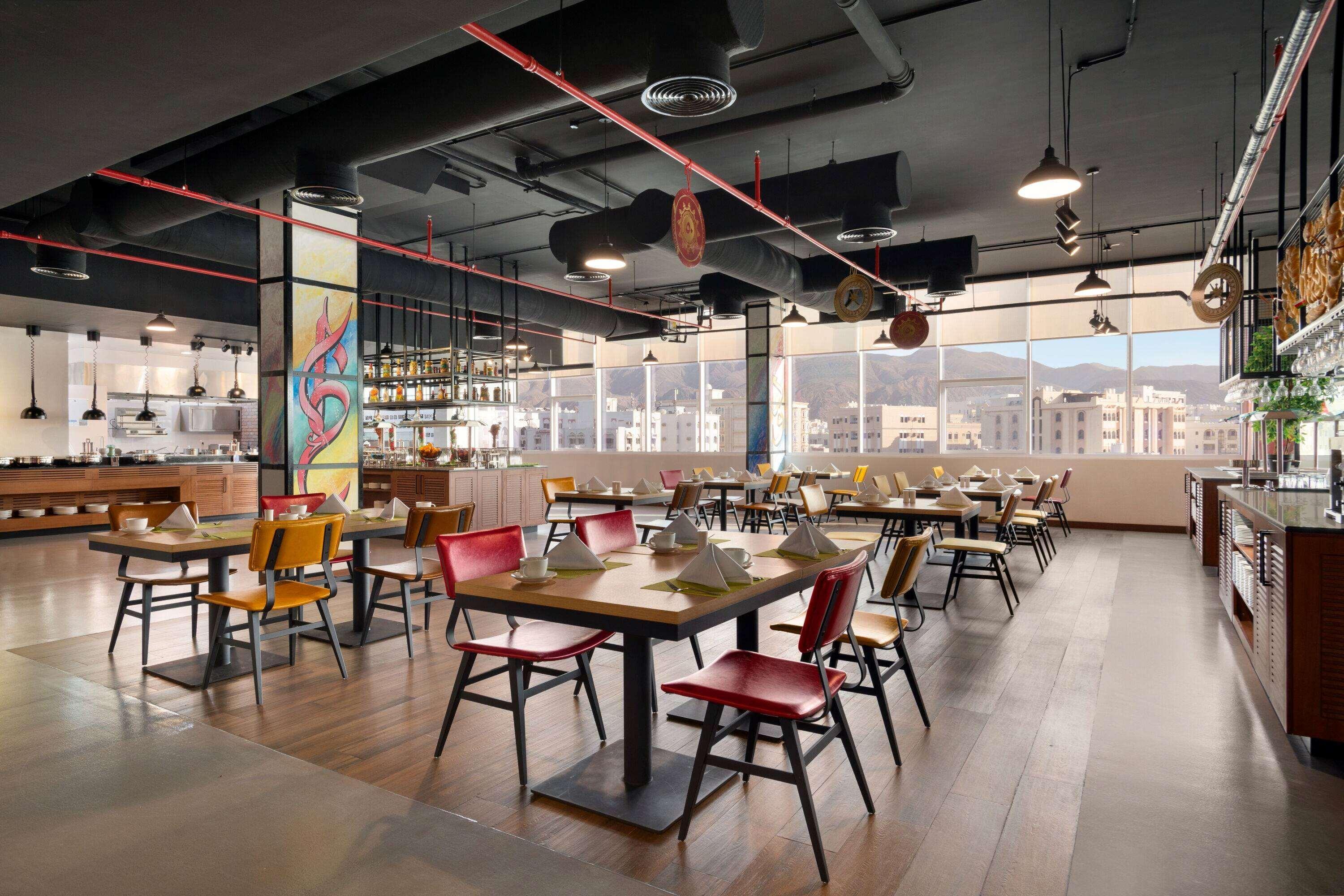 Wyndham Garden Al Khuwair 4*